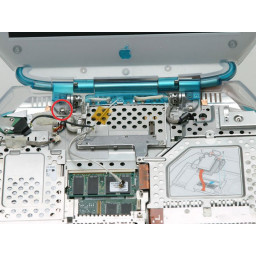 Замена дисплея раскладушки iBook G3